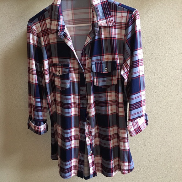 Top - Picture 2 of 2